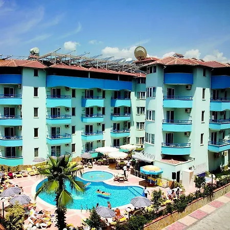 Risus Suit Hotel